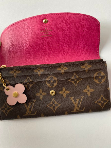 Louis Vuitton Rose Ballerina Emilie Bloom Flower Wallet