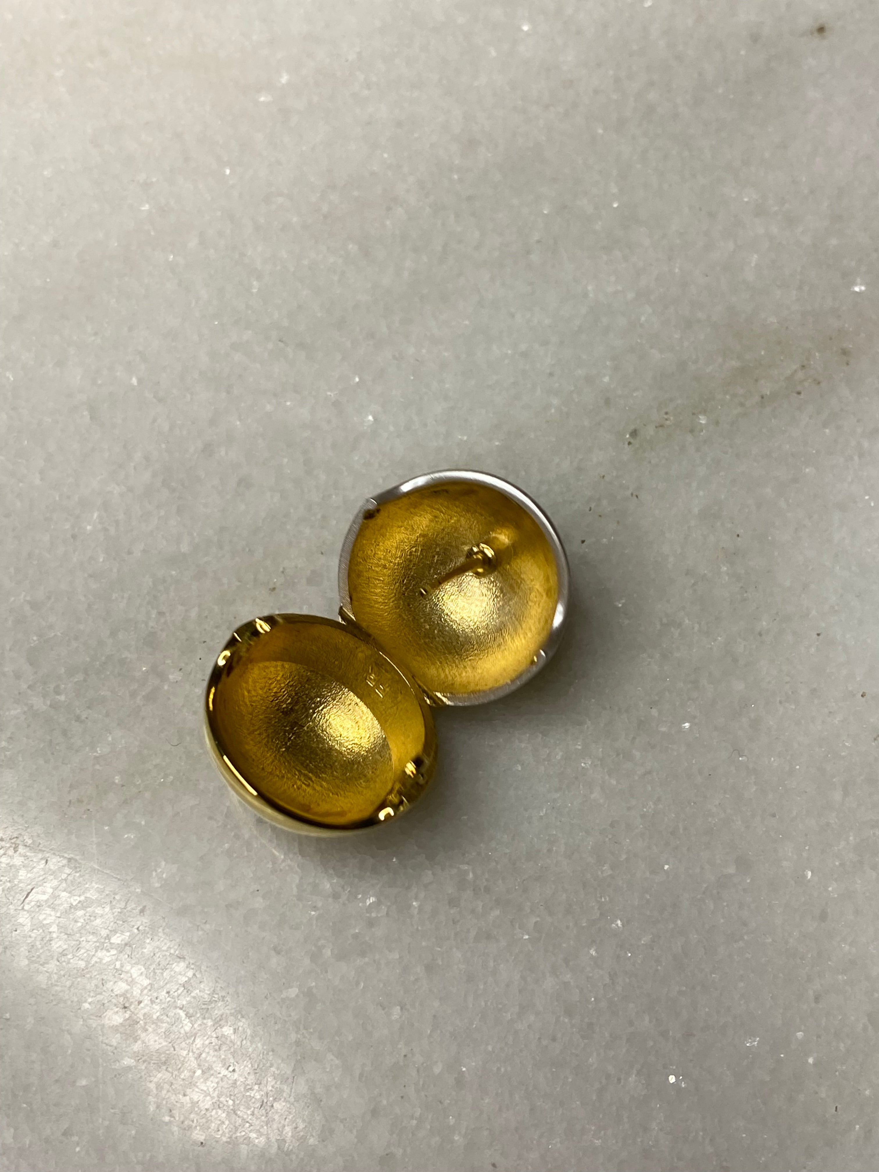 Louis Vuitton Gold Planet Earring