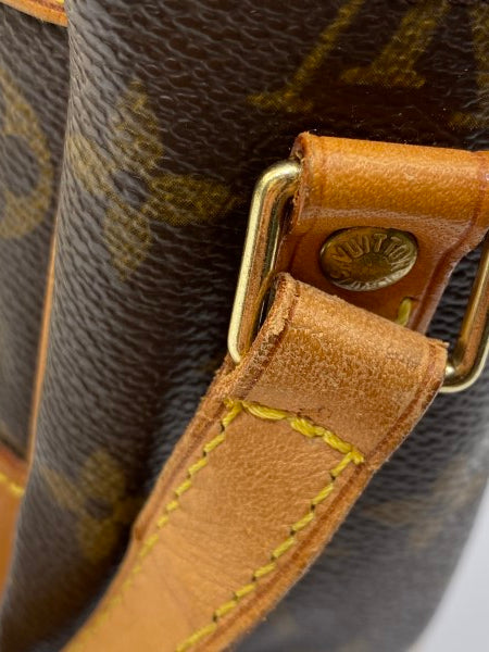 Louis Vuitton Monogram Trocadero 25 Crossbody Bag