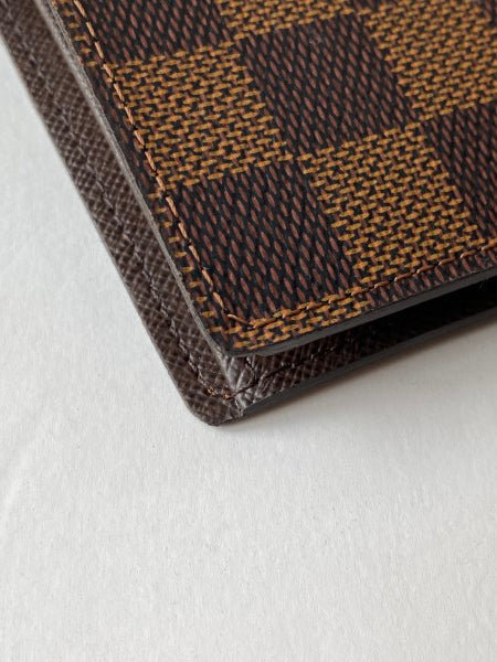 Louis Vuitton Damier Small Wallet