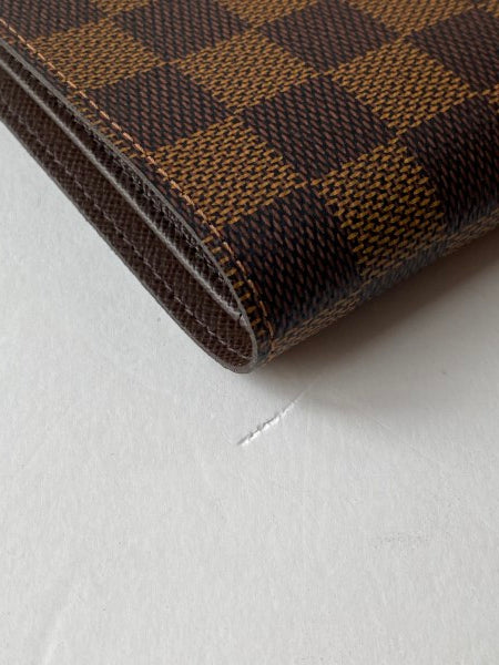 Louis Vuitton Damier Small Wallet