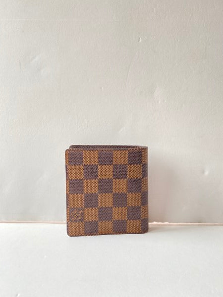 Louis Vuitton Damier Small Wallet