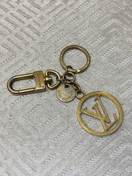 Louis Vuitton Gold Circle Bag Charm