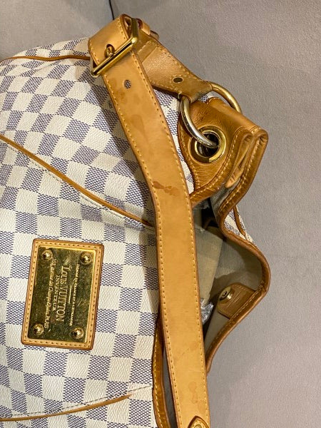 Louis Vuitton Damier Galliera Bag