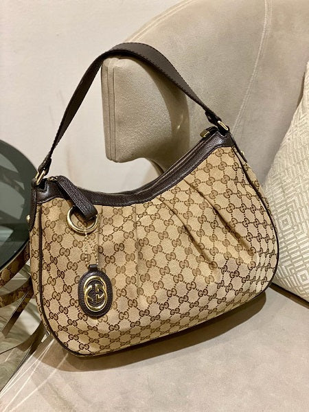 Gucci Ebony GG Canvas Sukey Hobo Bag