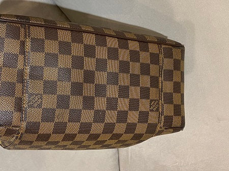 Louis Vuitton Damier Olav Messenger GM Bag