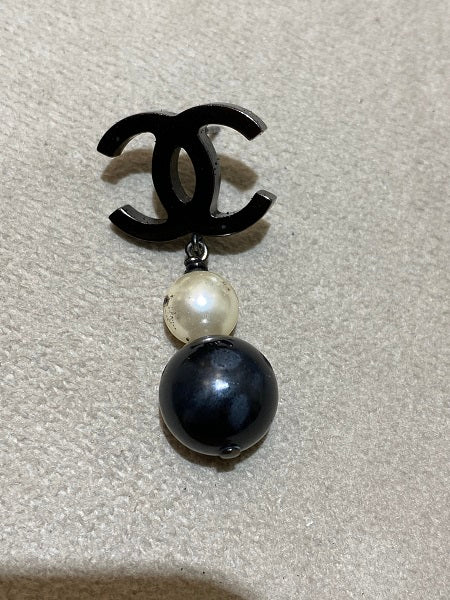 Chanel Black Pearl Bead CC Drop Earrings