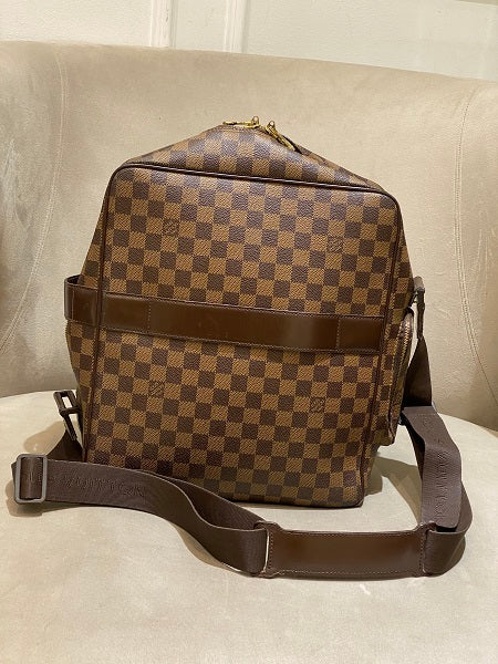 Louis Vuitton Damier Olav Messenger GM Bag