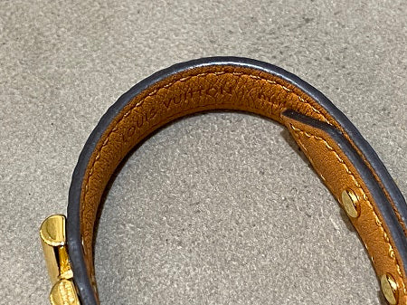 Louis Vuitton Monogram Essential V Bracelet