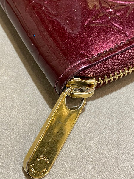 Louis Vuitton Monogram Vernis Zippy Wallet