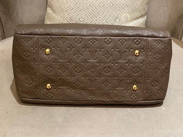 Louis Vuitton Brown Artsy Empreinte Bag