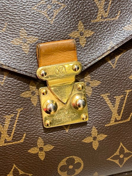 Louis Vuitton Monogram Metis Bag