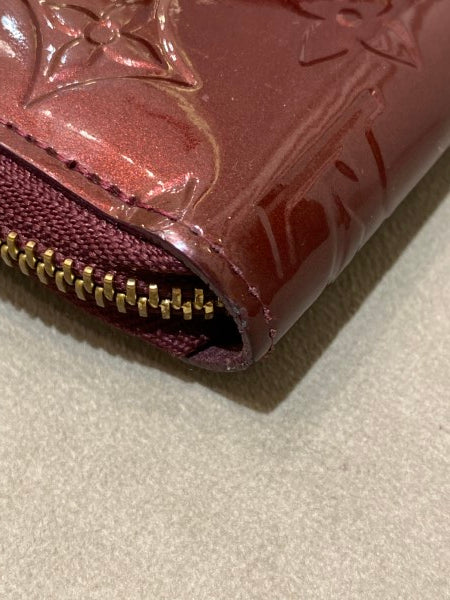 Louis Vuitton Burgundy Monogram Vernis Zippy Wallet