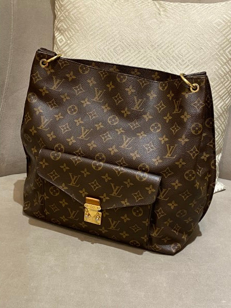 Louis Vuitton Monogram Metis Bag