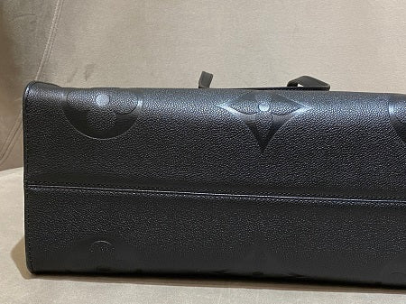 Louis Vuitton Black Onthego GM Bag