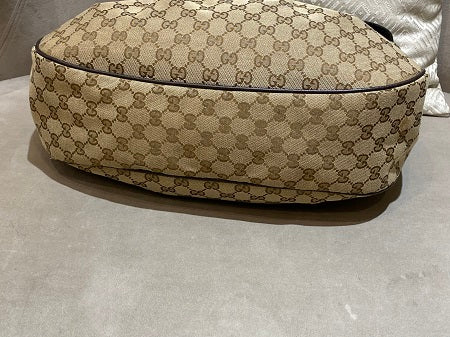 Gucci Ebony GG Canvas Sukey Hobo Bag