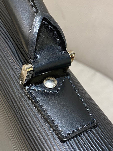 Louis Vuitton Robusto 2 Briefcase