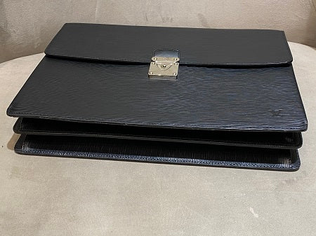 Louis Vuitton Robusto 2 Briefcase