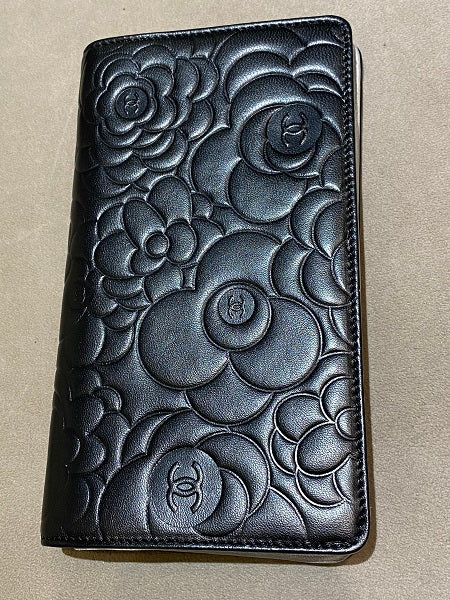 Chanel Black Camellia Wallet
