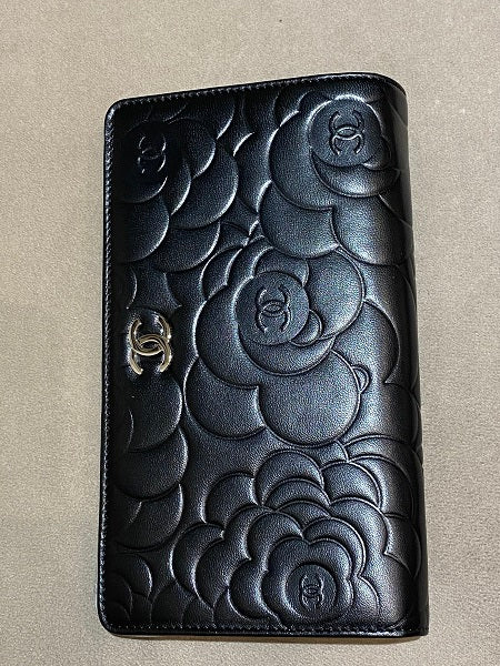Chanel Black Camellia Wallet