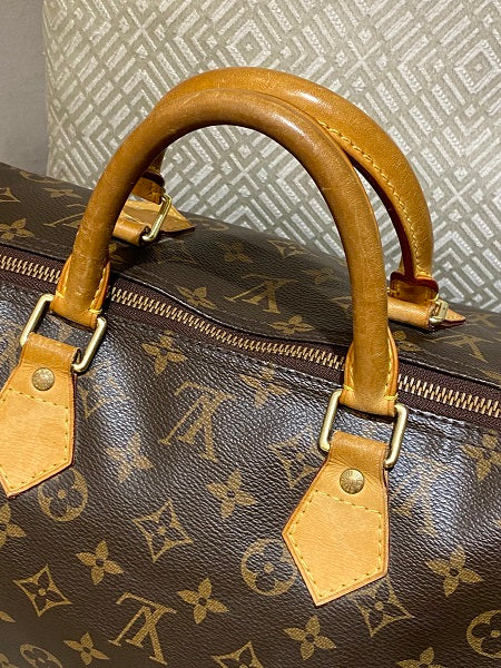 Louis Vuitton Monogram Speedy 40 Bag