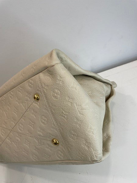 Louis Vuitton White Monogram Empreinte Artsy Bag