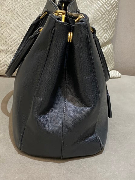 Prada Black Lux Galleria Medium Tote Bag