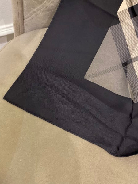 Burberry Grey House Check Square Scarf